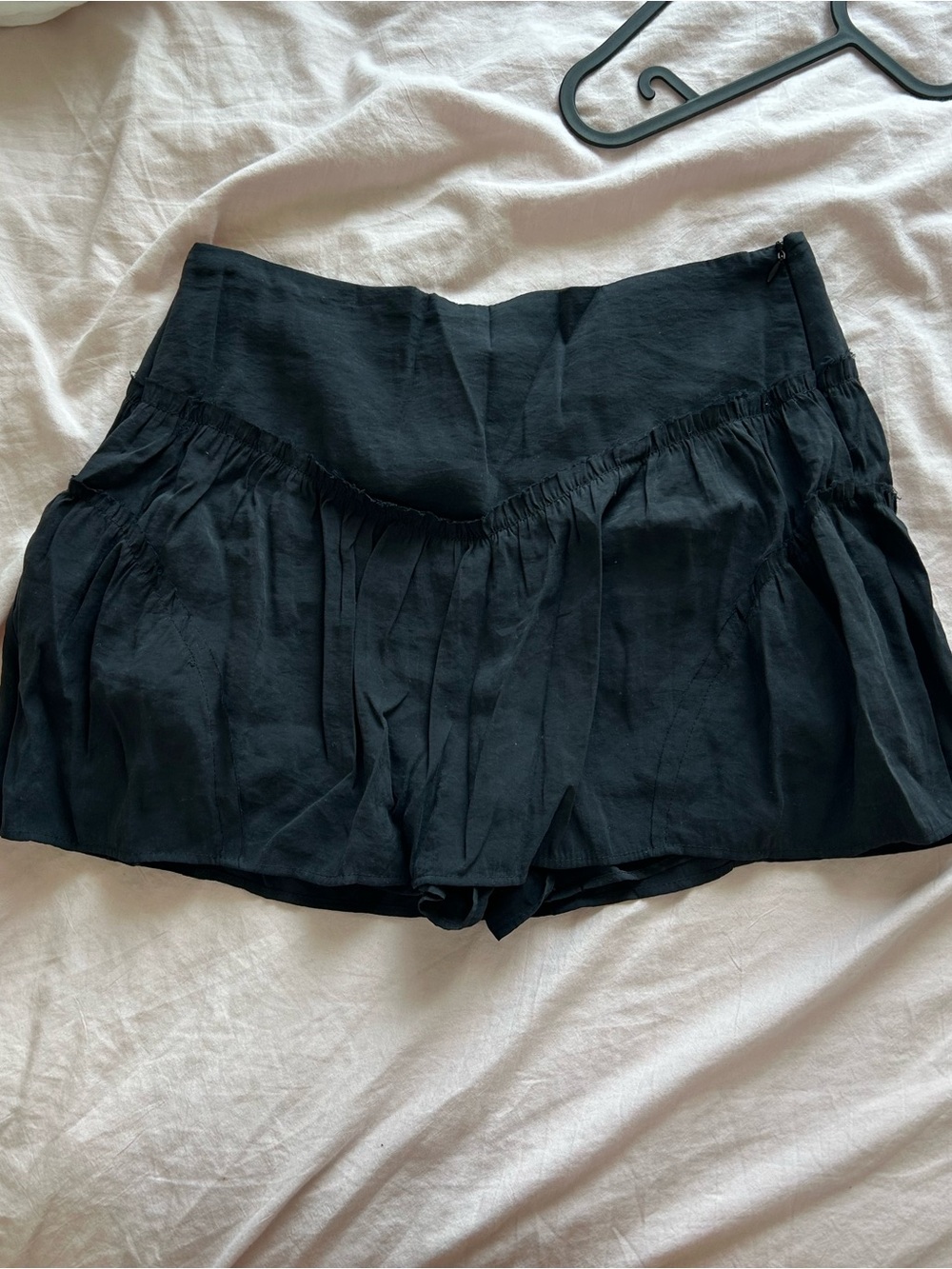 Zara ruffled skort